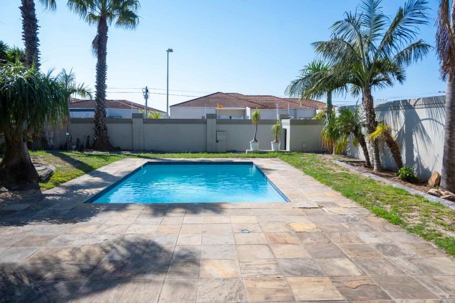 4 Bedroom Property for Sale in Humerail Eastern Cape